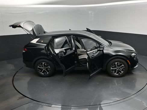 Used 2023 Kia Sportage EX FWD image 18