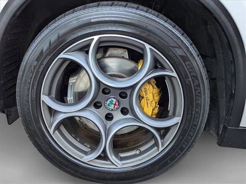 Used 2019 Alfa Romeo Stelvio Sport w/ Quick Order Package 22J Sport image 24