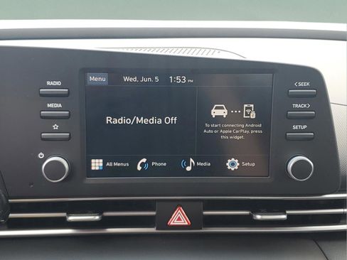 New 2026 Hyundai Elantra SE image 24