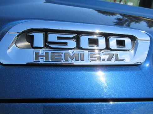 Used 2021 RAM 1500 Big Horn AWD/4WD image 13