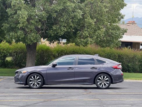 Used 2024 Honda Civic EX-L image 8