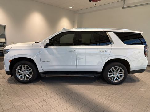 Used 2021 Chevrolet Tahoe LT image 2