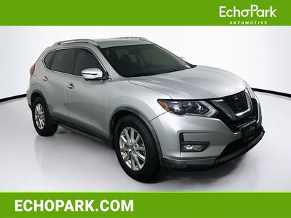 Used 2017 Nissan Rogue SV w/ SV Premium Package
