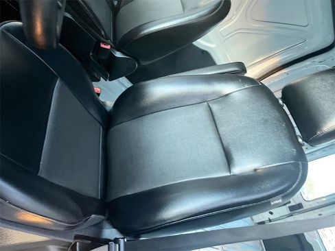 Used 2020 Ford Transit 250 Medium Roof w/ Load Area Protection Package image 18