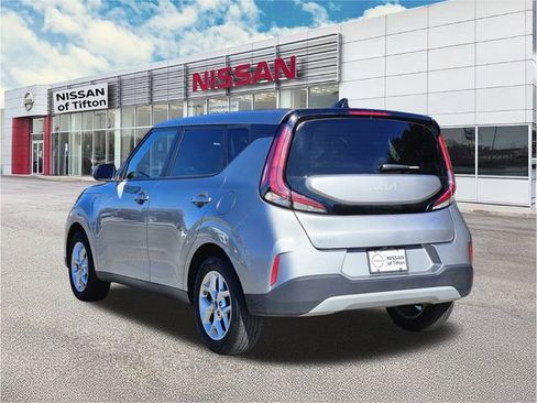 Used 2023 Kia Soul LX w/ Option Group 015 image 6