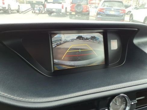 Used 2017 Lexus ES 350 image 25