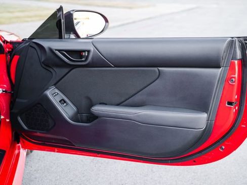 Used 2023 Toyota GR86 image 67