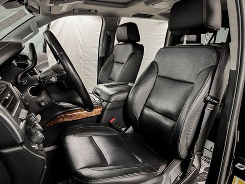 Used 2020 Chevrolet Suburban Premier image 7