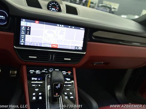 Used 2021 Porsche Cayenne S AWD/4WD image 34