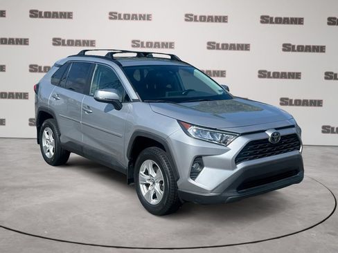Used 2021 Toyota RAV4 XLE AWD/4WD image 7