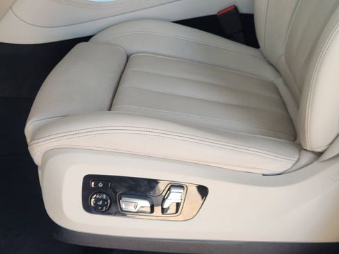 Used 2021 BMW X5 sDrive40i w/ Luxury Seating Package 2 RWD image 25