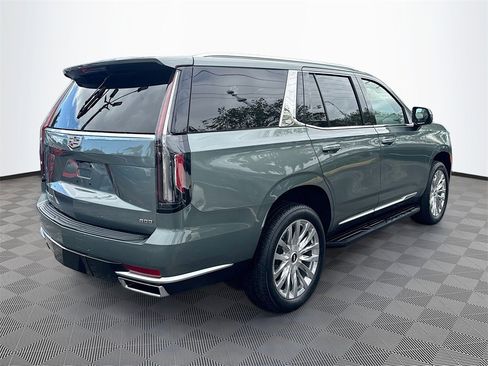 Used 2024 Cadillac Escalade Premium Luxury image 6