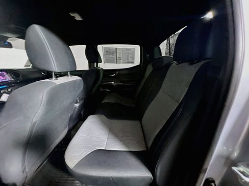 Used 2021 Toyota Tacoma TRD Sport RWD image 28