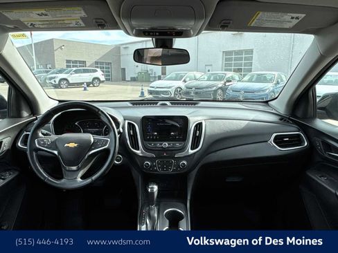 Used 2019 Chevrolet Equinox LT w/ Sun & Navigation Package image 10