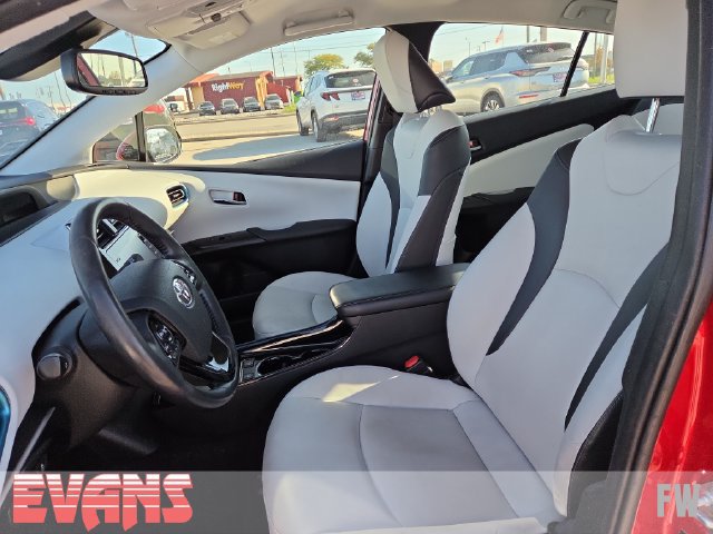 Used 2020 Toyota Prius XLE AWD/4WD image 20
