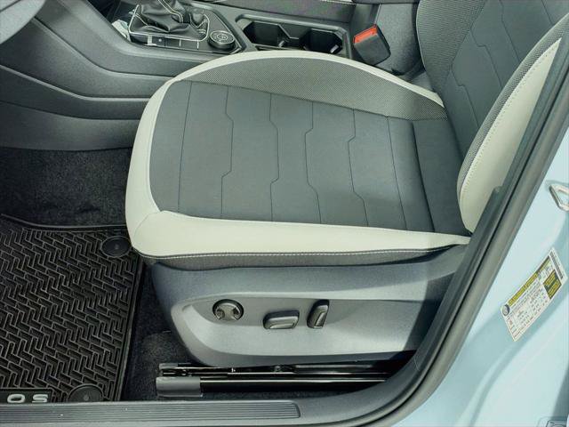 New 2027 Volkswagen Taos SE AWD/4WD image 18