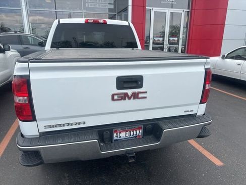 Used 2017 GMC Sierra 1500 SLE w/ SLE Value Package AWD/4WD image 22