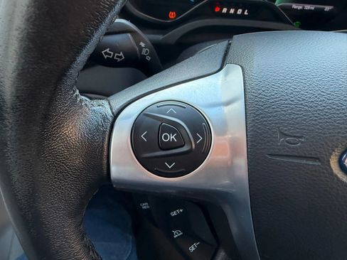 Used 2016 Ford C-MAX SE w/ Interior Protection Package image 13