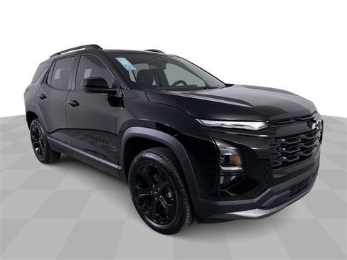 New 2026 Chevrolet Equinox LT w/ Convenience Package II image 2