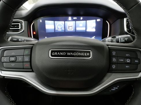 New 2026 Jeep Grand Wagoneer Limited AWD/4WD image 16