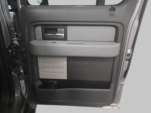 Used 2014 Ford F150 XLT w/ Equipment Group 302A Luxury image 14