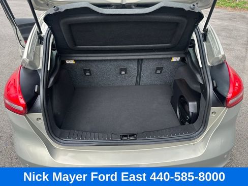 Used 2015 Ford Focus Titanium image 17