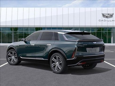 New 2025 Cadillac Lyriq Luxury image 3
