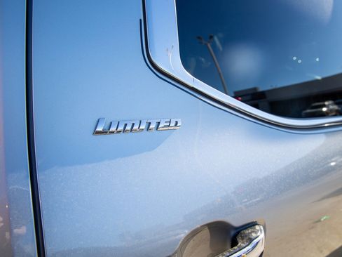 Used 2024 Toyota Tundra Limited image 14