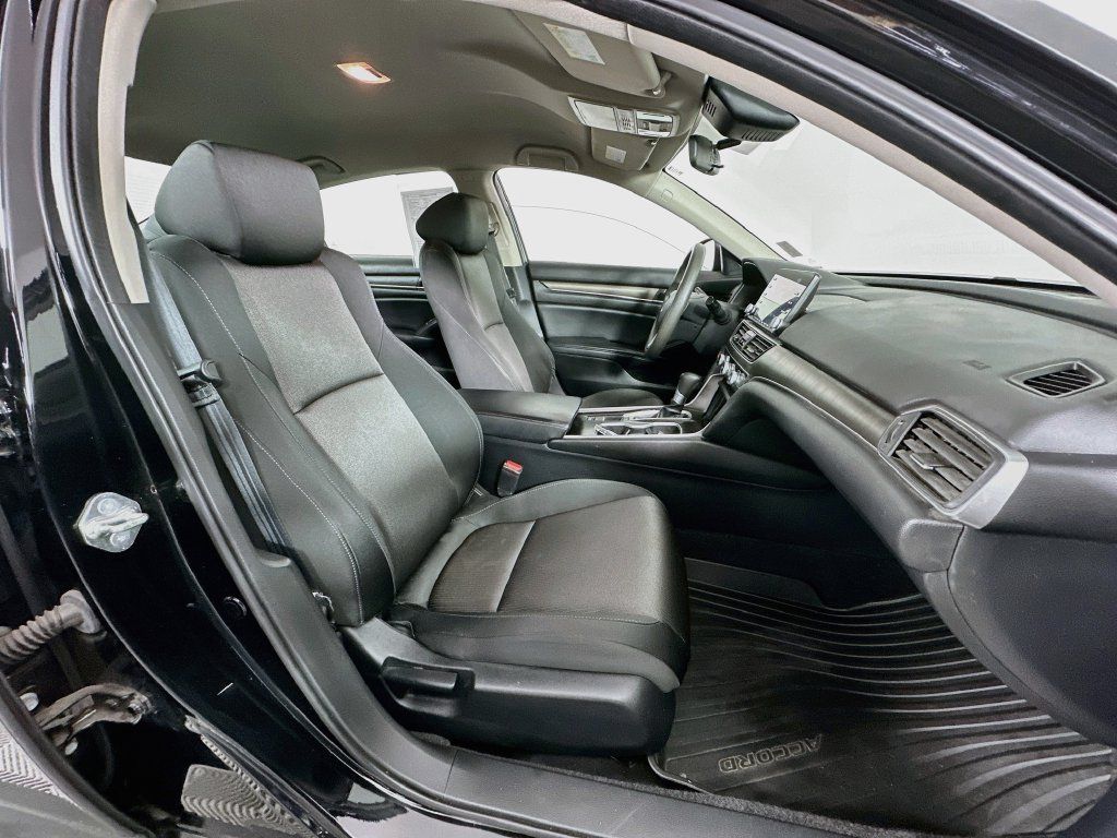 Used 2018 Honda Accord LX image 26
