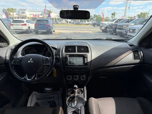 Used 2017 Mitsubishi Outlander Sport ES image 8