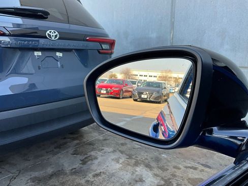 Used 2025 Nissan Altima 2.5 SR image 18