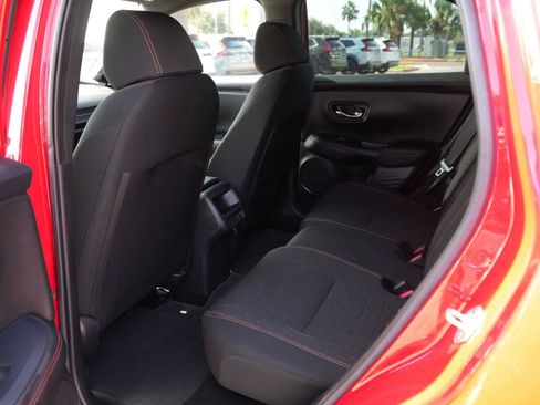 Used 2025 Honda HR-V Sport image 18