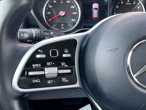Used 2021 Mercedes-Benz GLC 300 4MATIC image 18