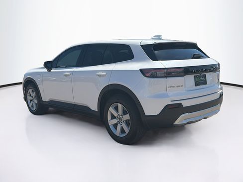 Used 2024 Honda Prologue EX image 5