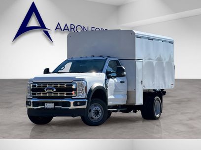 New 2025 Ford F550 4x4 Regular Cab Super Duty w/ XL Chrome Package
