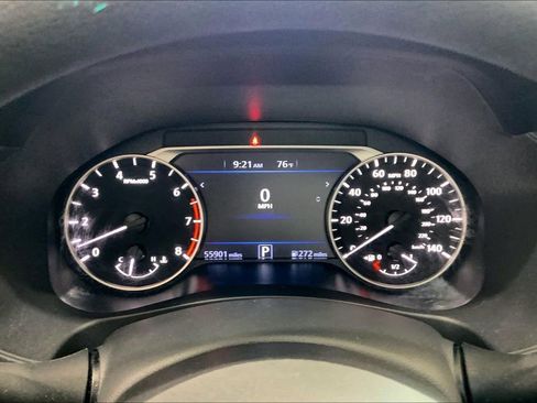 Used 2023 Nissan Altima 2.5 SV FWD image 10