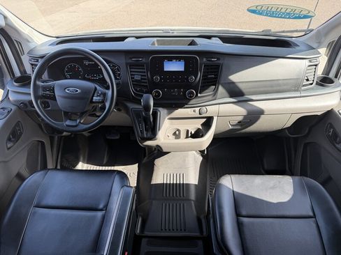 Used 2025 Ford Transit 250 148 Medium Roof RWD image 17