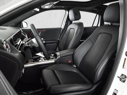 Certified 2026 Mercedes-Benz GLA 250 4MATIC image 18