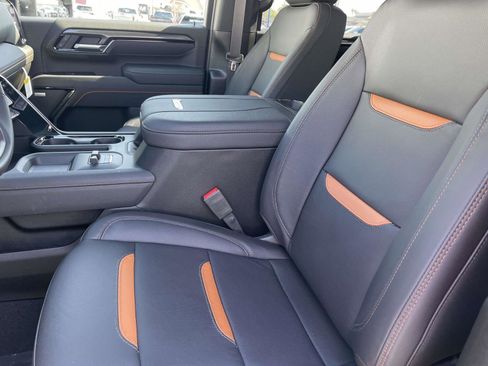 New 2026 GMC Sierra 2500 AT4 w/ AT4 Premium Plus Package image 21