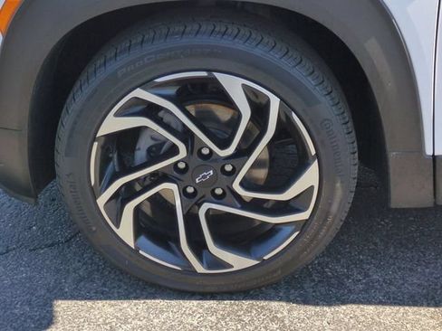 Certified 2024 Chevrolet TrailBlazer RS w/ Convenience Package FWD image 40