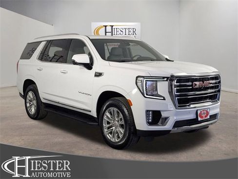 Used 2022 GMC Yukon SLT w/ SLT Luxury Package image 1