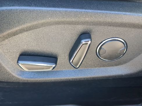 Certified 2017 Ford Edge SEL w/ Equipment Group 201A image 43