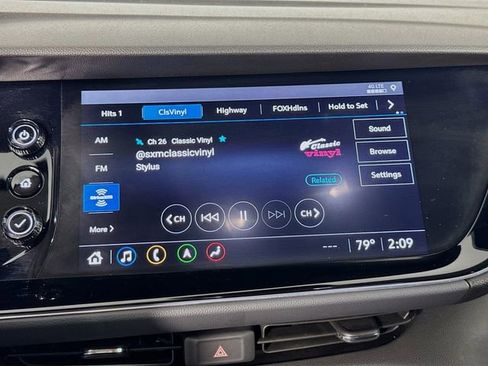 Used 2021 Buick Envision Avenir w/ Technology Package II AWD/4WD image 15