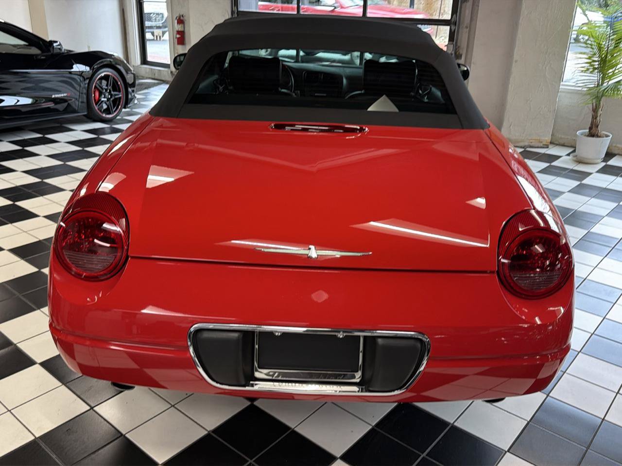 Used 2002 Ford Thunderbird RWD image 5