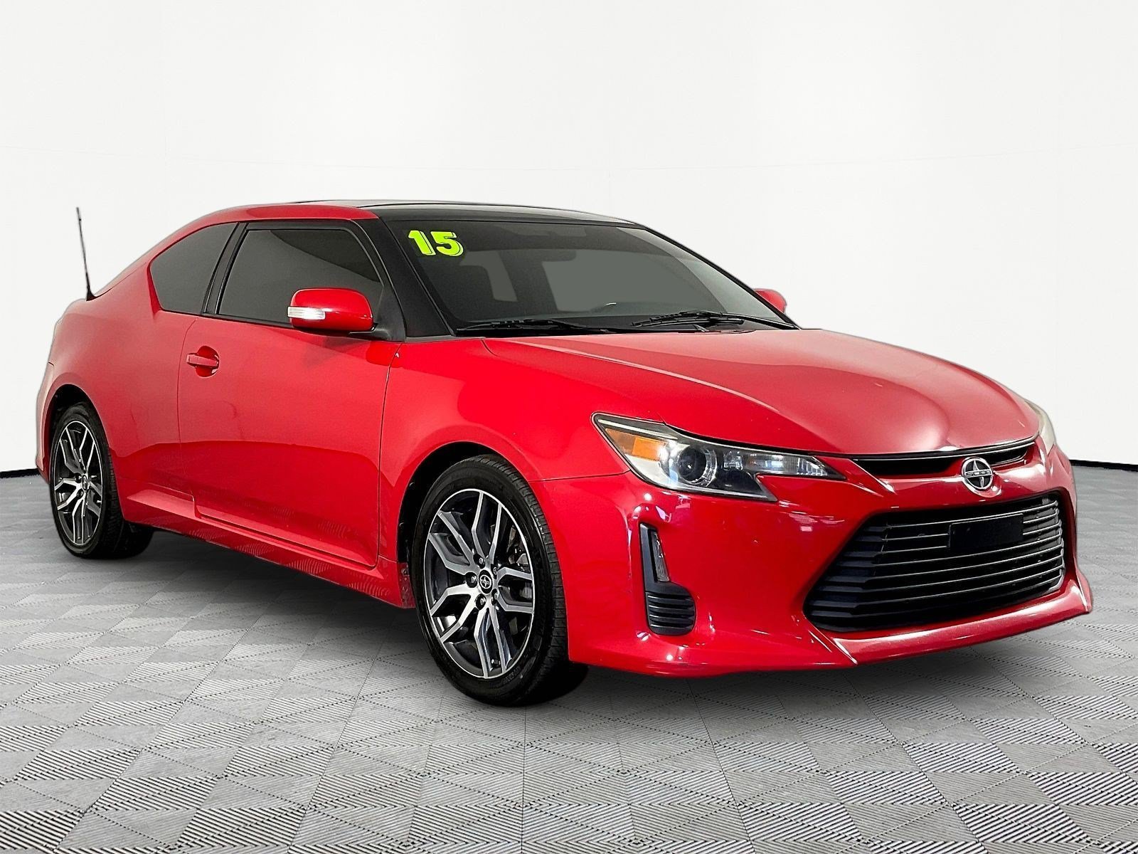 Used 2015 Scion tC FWD image 3