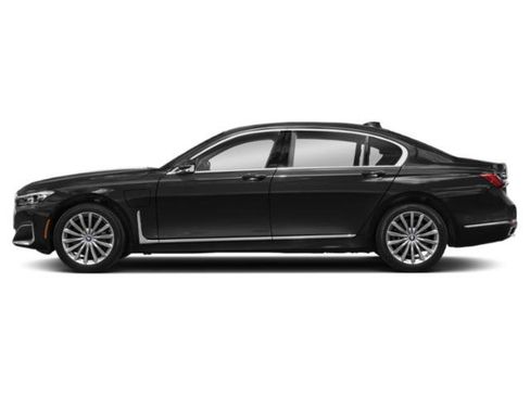 Used 2020 BMW 745e xDrive AWD/4WD image 6