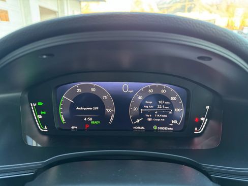 Used 2025 Honda Civic Sport image 26