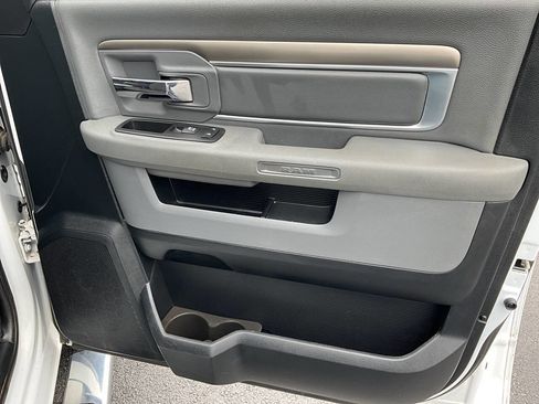 Used 2016 RAM 1500 Big Horn AWD/4WD image 36