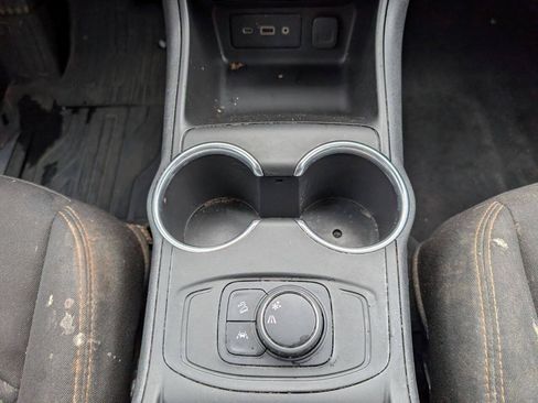 Used 2020 GMC Terrain SLE w/ LPO, Floor Liner Package FWD image 36