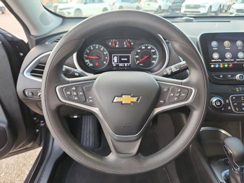Used 2023 Chevrolet Malibu LT w/ Driver Confidence Package image 17